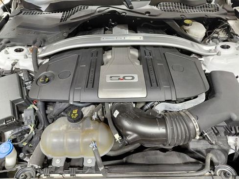 Used 2020 Ford Mustang GT Premium RWD image 22