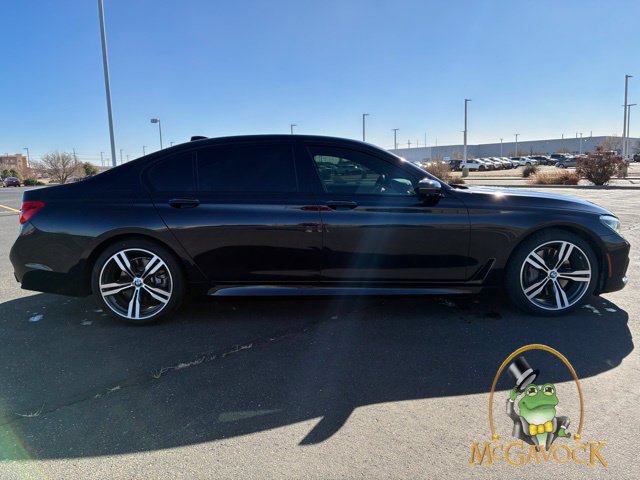 Used 2019 BMW 750i w/ Executive Package RWD image 6