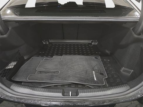 Used 2024 Mercedes-Benz C 300 Sedan image 29