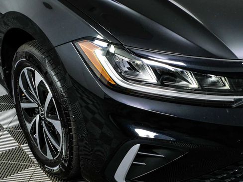Certified 2026 Volkswagen Jetta S FWD image 37