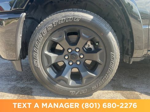 Used 2025 RAM 1500 Big Horn AWD/4WD image 9