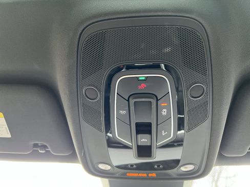 Used 2024 Audi RS 7 Performance image 28