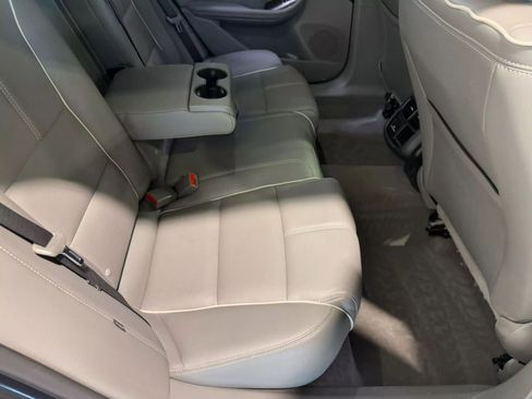 Used 2018 Chevrolet Impala Premier image 30
