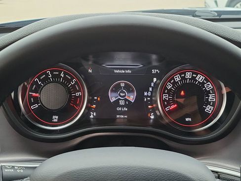 Used 2022 Dodge Challenger GT image 12