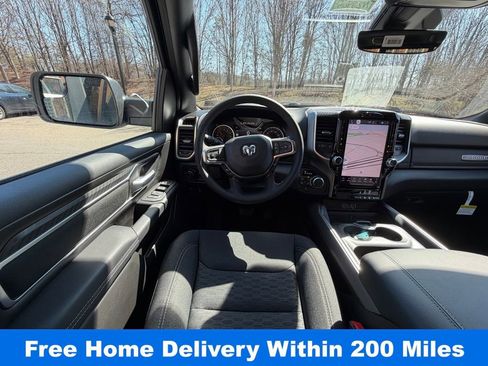 New 2026 RAM 1500 4x4 Crew Cab image 13