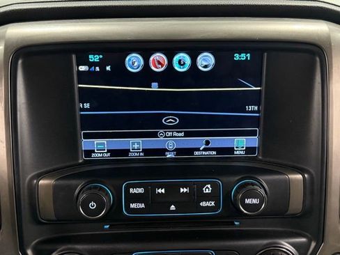 Used 2019 Chevrolet Silverado 2500 High Country w/ Duramax Plus Package image 27