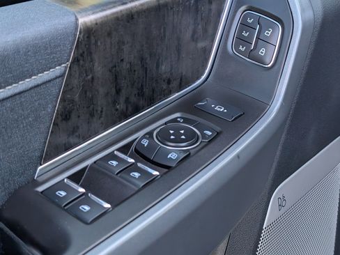 Used 2024 Ford F250 Lariat w/ Lariat Ultimate Package image 17