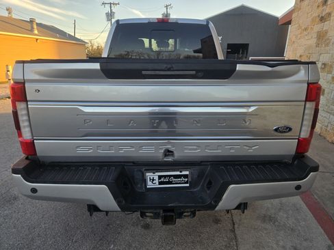 Used 2017 Ford F250 Platinum w/ Platinum Ultimate Package image 13