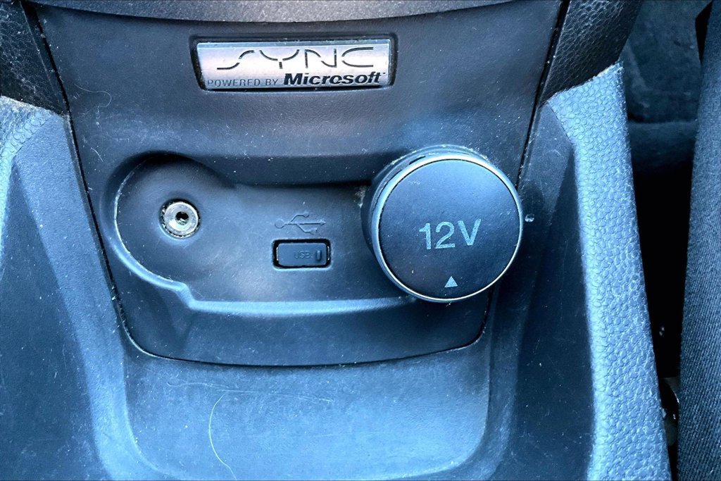 Used 2014 Ford Fiesta S FWD image 18