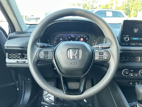 Used 2023 Honda Accord LX image 16