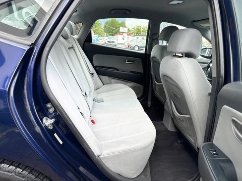 Used 2008 Hyundai Elantra SE FWD image 27