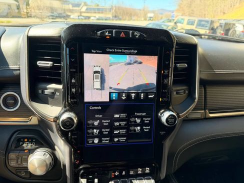 Used 2019 RAM 1500 Limited AWD/4WD image 16