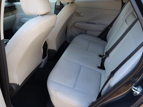 Used 2026 Hyundai Kona SEL Sport FWD image 5