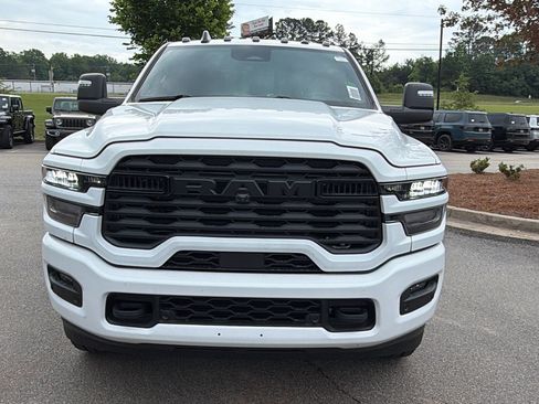 New 2026 RAM 2500 Big Horn AWD/4WD image 3