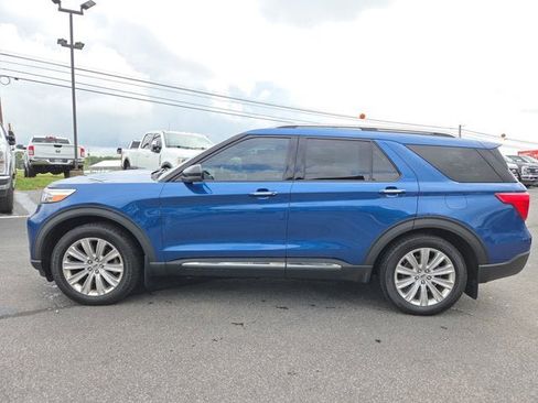 Used 2020 Ford Explorer Limited w/ Class III Trailer Tow Package image 3