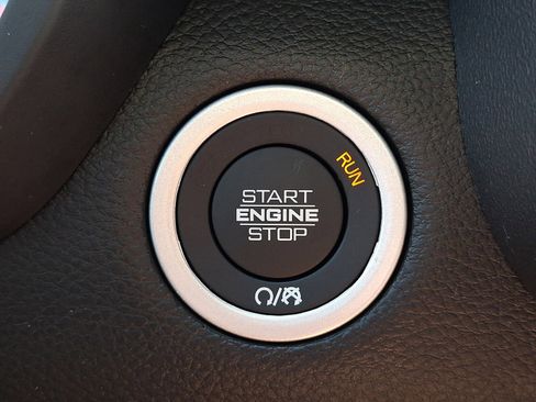 Used 2023 RAM 1500 Big Horn image 22