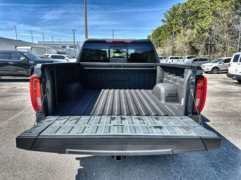 Certified 2021 GMC Sierra 1500 SLT w/ SLT Convenience Package image 25
