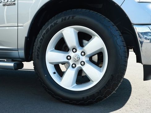 Used 2020 RAM 1500 Tradesman w/ Tradesman SXT Package RWD image 5