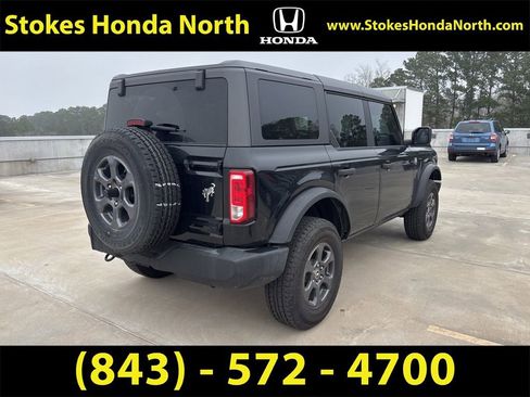 Used 2024 Ford Bronco Big Bend image 3