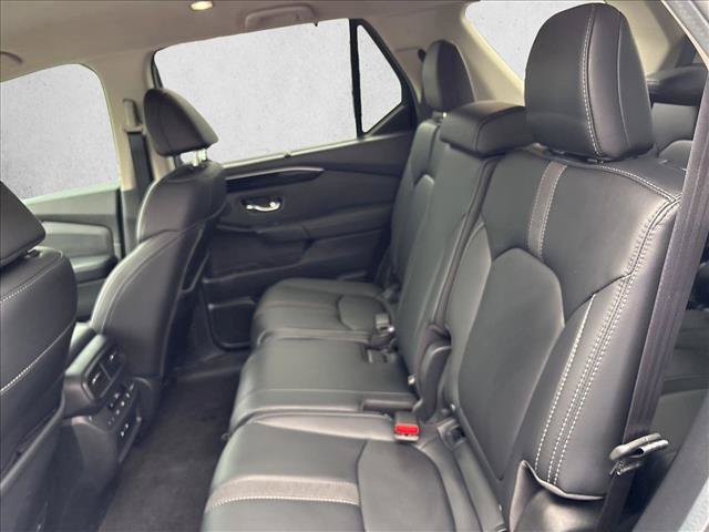 Used 2025 Honda Pilot EX-L image 14