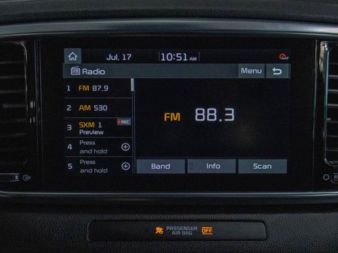 Used 2021 Kia Sportage S w/ S AWD Premium Package image 8