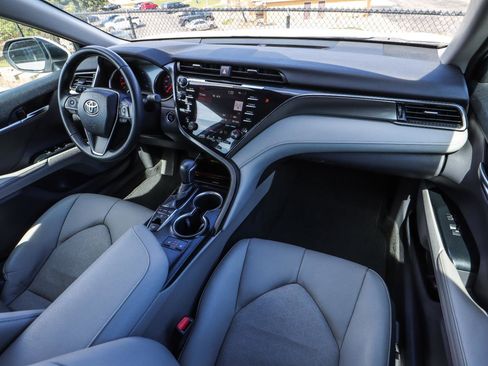 Used 2019 Toyota Camry XSE w/ Carpet Mat Package image 36