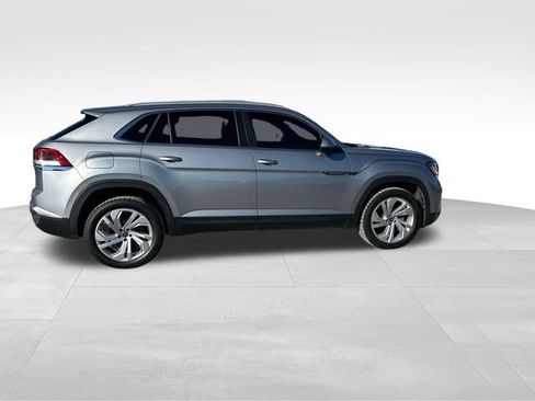 Used 2020 Volkswagen Atlas Cross Sport SEL image 6