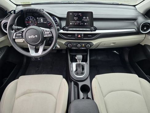 Certified 2023 Kia Forte LXS w/ LXS Technology Package FWD image 14