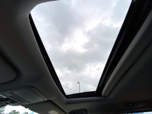 Used 2019 Honda Odyssey EX-L image 24