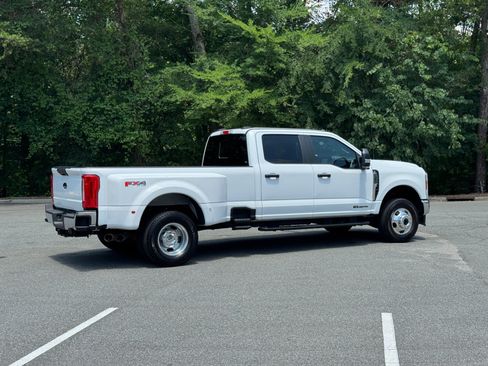 Used 2024 Ford F350 XL AWD/4WD image 14
