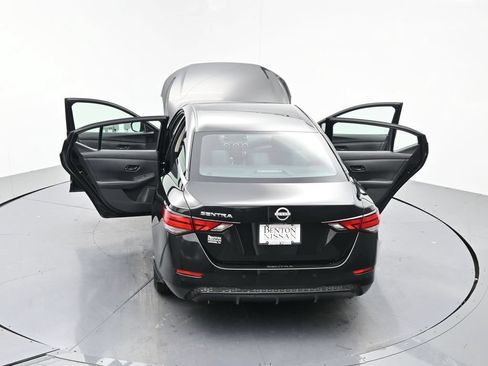 Used 2025 Nissan Sentra S FWD image 25