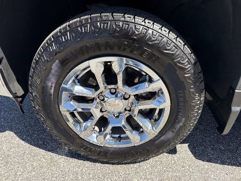 Certified 2025 Chevrolet Silverado 1500 LT w/ Protection Package image 38