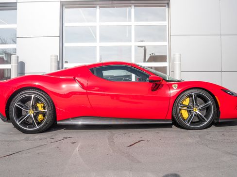 Used 2025 Ferrari 296 GTS image 8