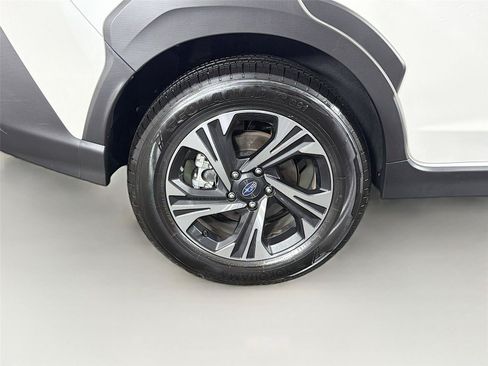 Used 2024 Subaru Crosstrek 2.0i Premium AWD/4WD image 34