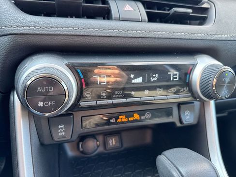 Used 2023 Toyota RAV4 XLE image 16