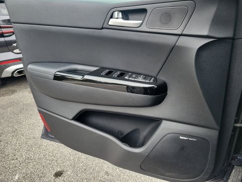 Used 2019 Kia Sportage EX w/ EX Technology Package image 21