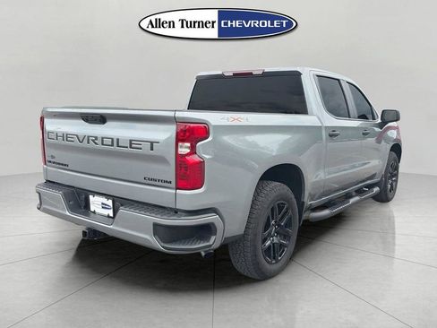Used 2026 Chevrolet Silverado 1500 Custom w/ Turbomax Blackout Package AWD/4WD image 4