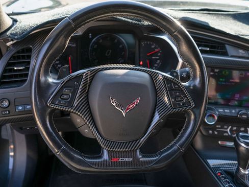 Used 2019 Chevrolet Corvette Z06 RWD image 22