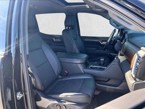 Used 2023 GMC Sierra 1500 Denali w/ Denali Reserve Package image 9
