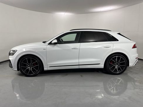 Used 2021 Audi Q8 Prestige AWD/4WD image 2