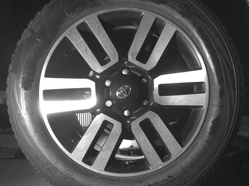 Used 2022 Toyota 4Runner Limited AWD/4WD image 12