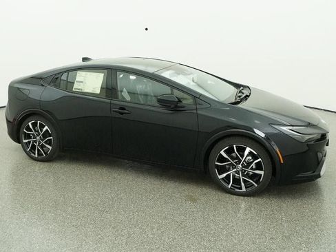 New 2026 Toyota Prius Plug-In Hybrid FWD image 12