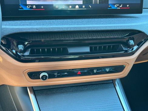 New 2026 BMW 330i xDrive 330i NA xDrive w/ Convenience Package image 20