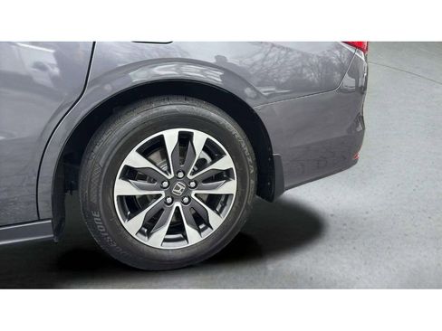Used 2024 Honda Odyssey EX-L image 24