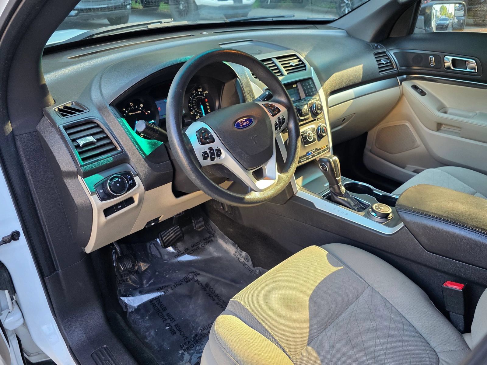 Used 2015 Ford Explorer 4WD image 12