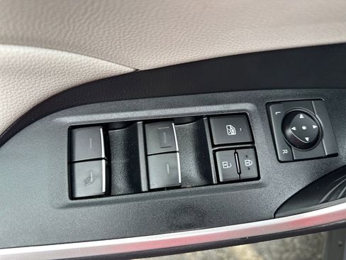 Used 2024 Toyota RAV4 XLE image 11