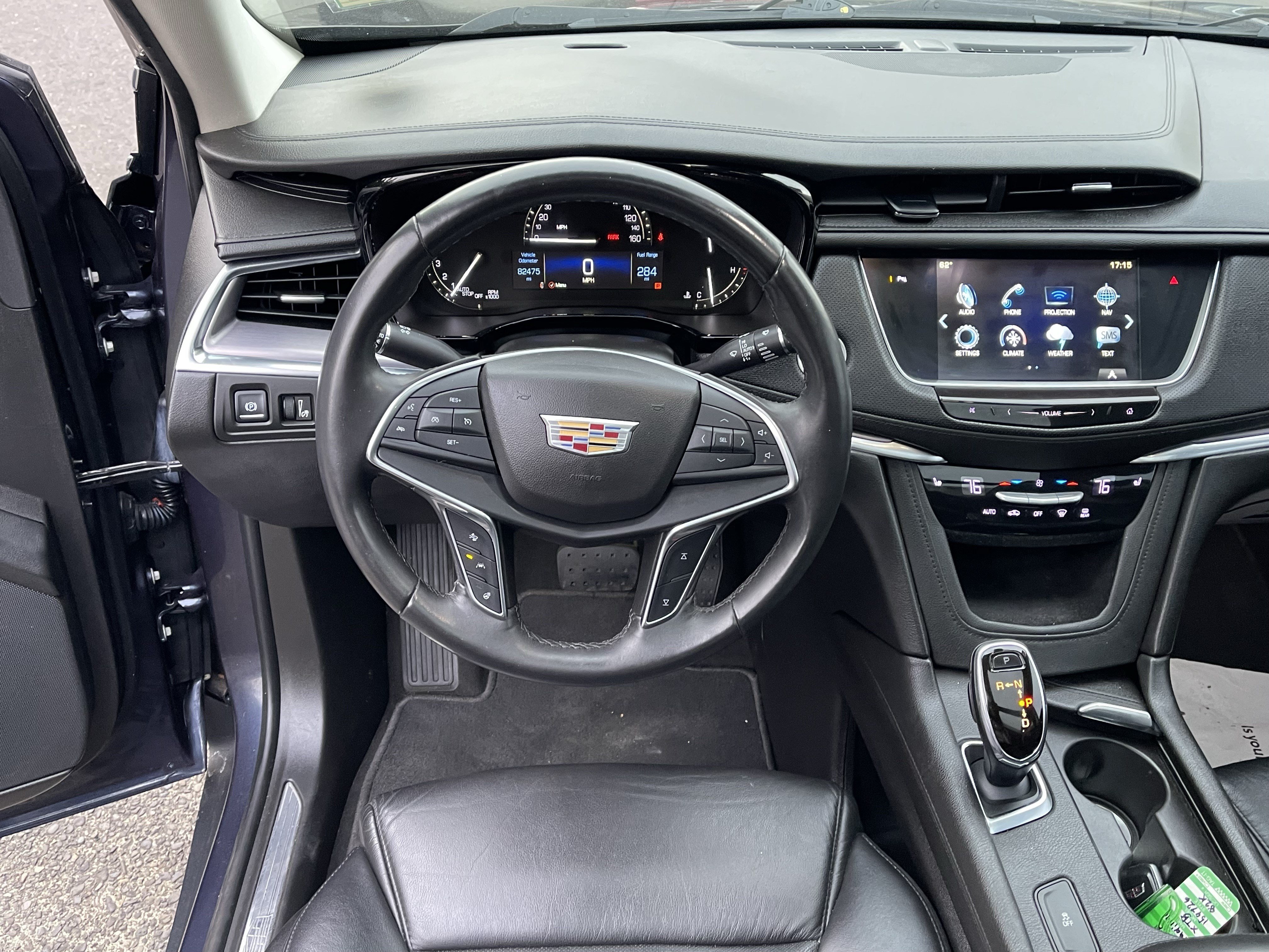 Used 2018 Cadillac XT5 Luxury w/ Driver Awareness Package FWD image 12