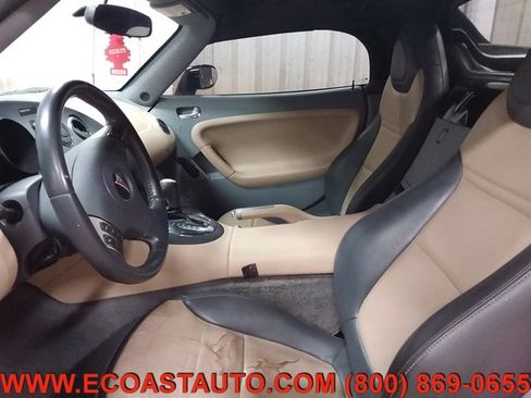 Used 2007 Pontiac Solstice Convertible w/ Premium Package image 10