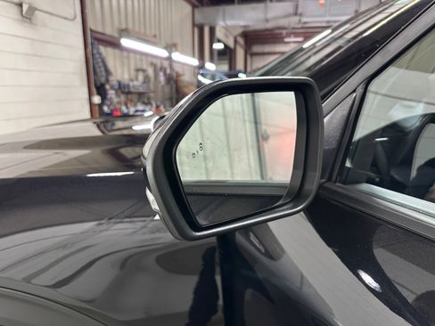 Certified 2025 Ford Explorer ST-Line image 34