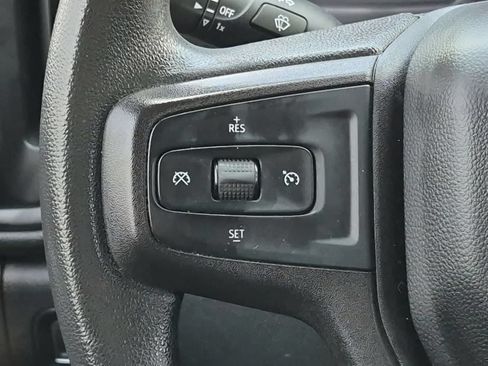 Used 2020 Chevrolet Silverado 1500 Custom w/ Custom Value Package AWD/4WD image 23